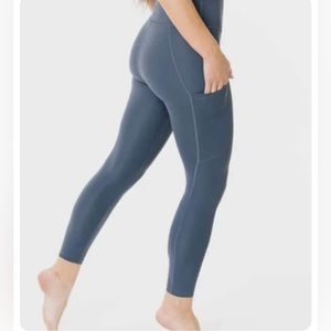 Zyia Active Hero Blue Slate Pocket Hi-Rise 7/8 Leggings